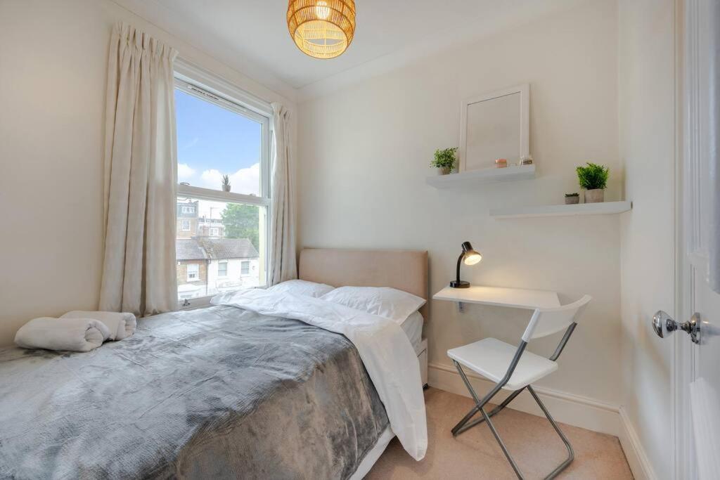 Cosy 2 Bed In Kensington Olympia Apartment London Luaran gambar